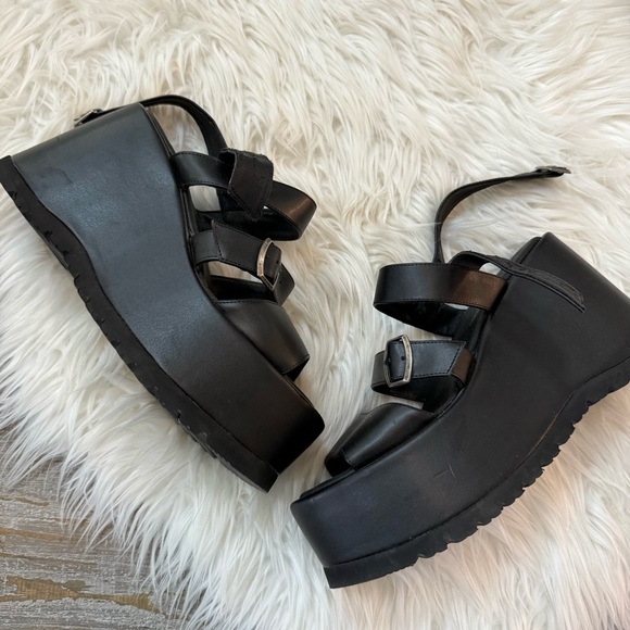 Free People Chelsea Strappy Platform Sandals - Picture 6 of 10